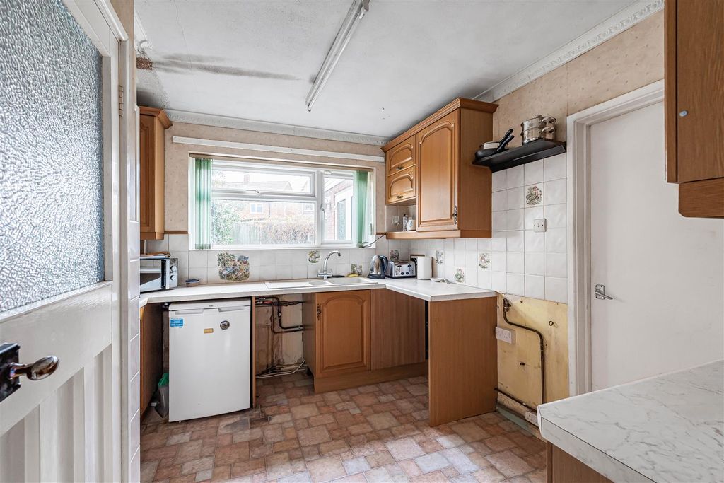 Additional image 9 of 3 bed semi-detached house for saleFairbairn Road, Cambridge CB4