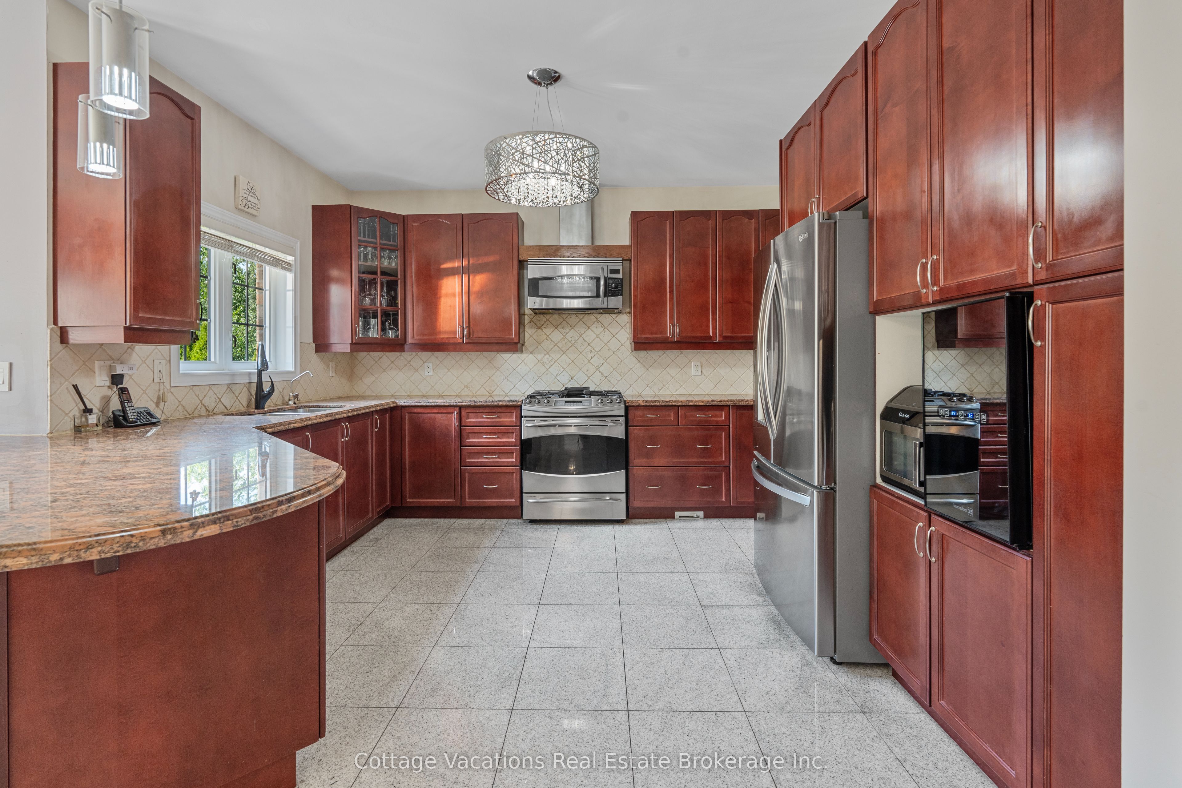 Additional image 6 of 26 Louvain Drive, Brampton, ON, L6P 1W6