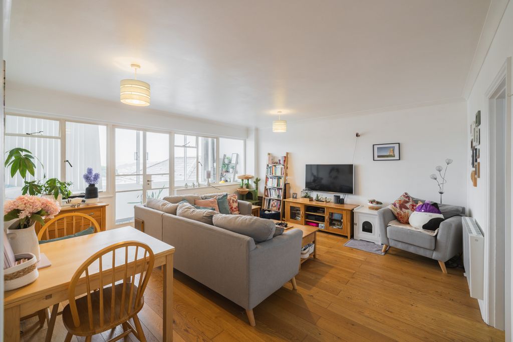 Additional image 6 of 1 bed flat for saleLa Rue Des Chenes, St. Helier, Jersey JE2