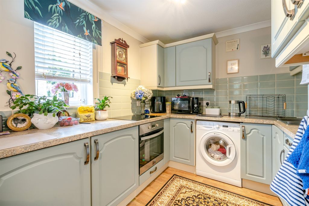Additional image 2 of 1 bed flat for saleKingsmead Court, The Oldway Centre, Monmouth, Monmouthshire NP25