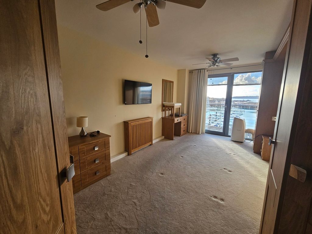 Additional image 13 of 2 bed flat for saleLa Rue De Carteret, St Helier JE2