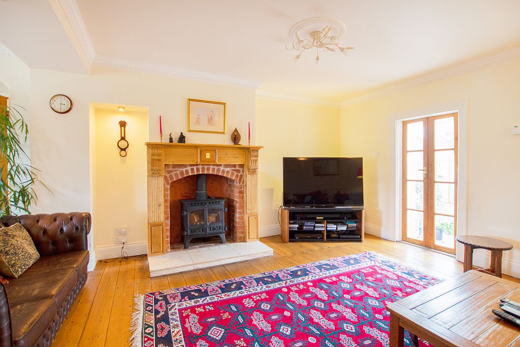 Additional image 2 of 5 bed detached house for saleRoute De La Charruee, Vale, Guernsey GY6