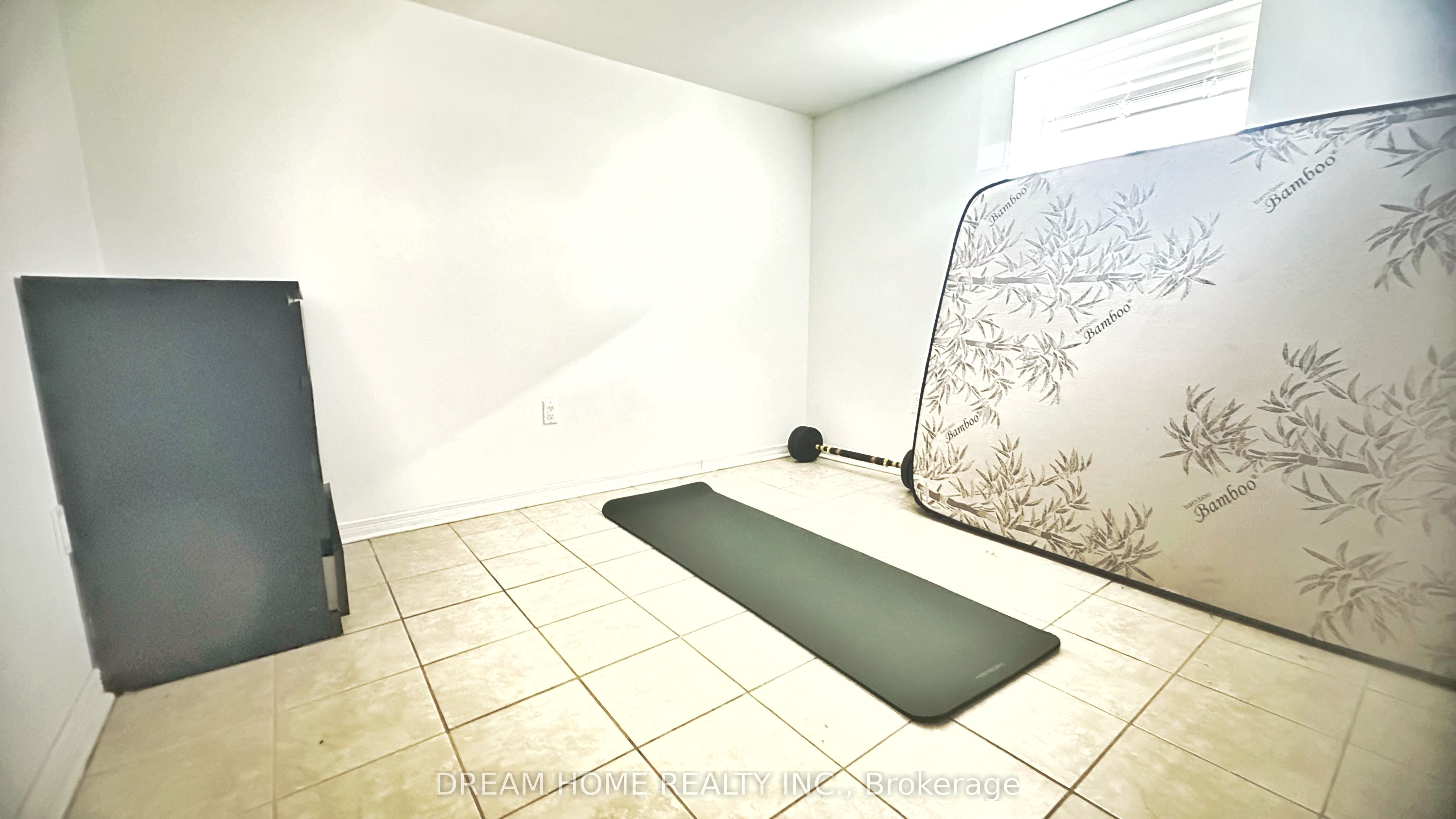 Additional image 4 of BM Unit#B-83 Cornwallis Drive, Toronto, ON, M1P 1H6
