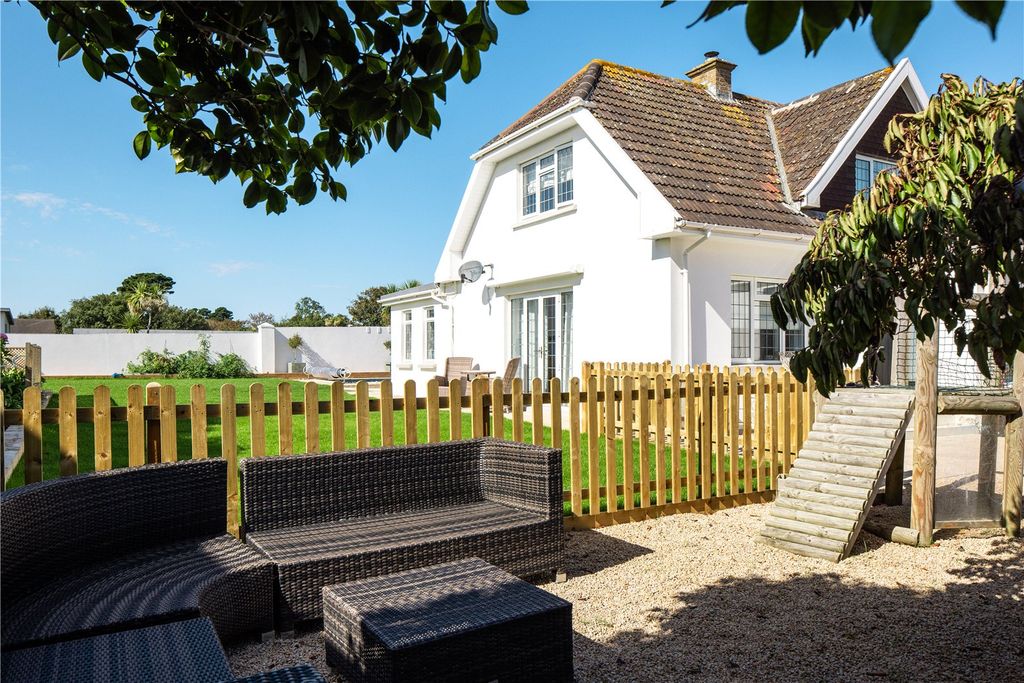 Additional image 17 of 5 bed bungalow for saleElizabeth Avenue, La Route Orange, St. Brelade, Jersey JE3