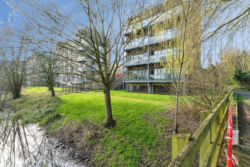 Additional image 27 of 2 bed flat for salePepys Court, Cambridge, Cambridgeshire CB4