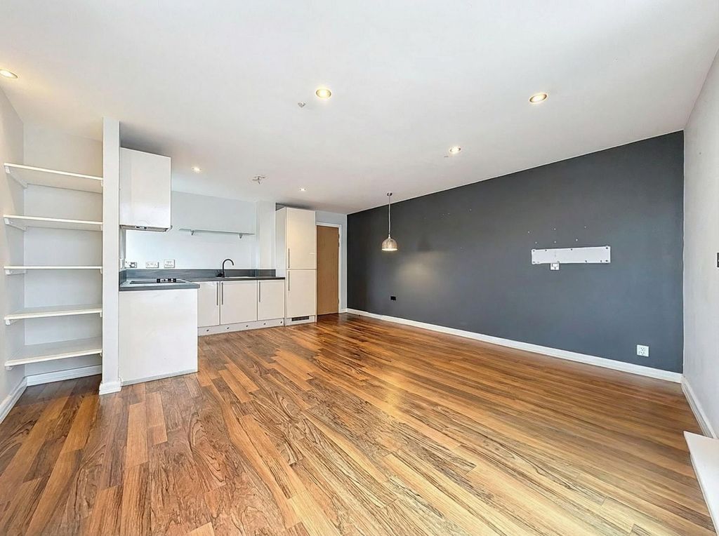 Additional image 15 of 2 bed flat for saleOcean Reach, Havannah Street, Cardiff Bay CF10
