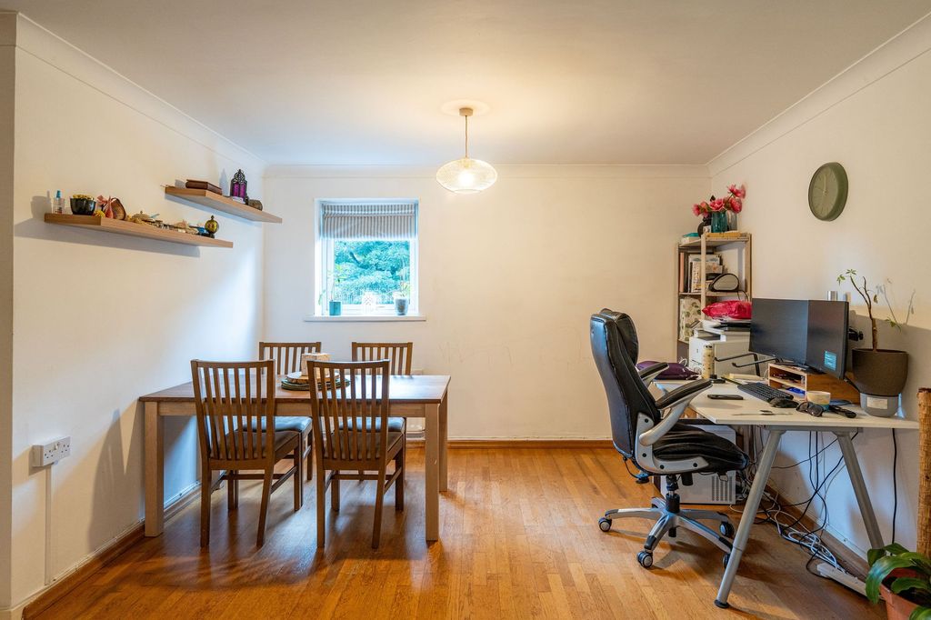 Additional image 6 of 2 bed flat for saleThe Crescent, Llandaff CF5