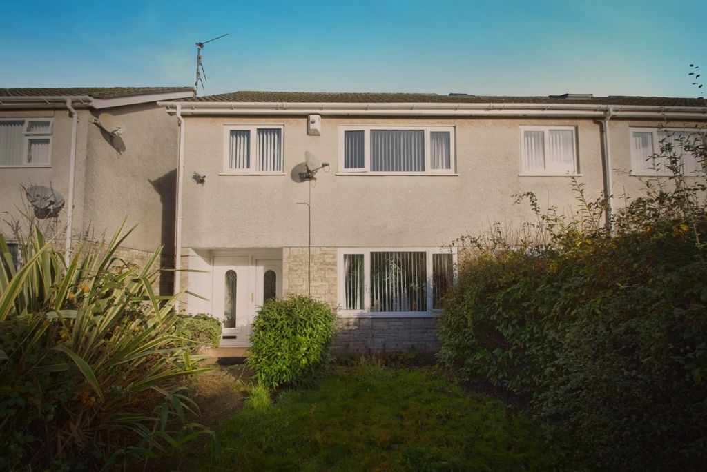 3 bed detached house for saleBryn Pinwydden, Cardiff CF23