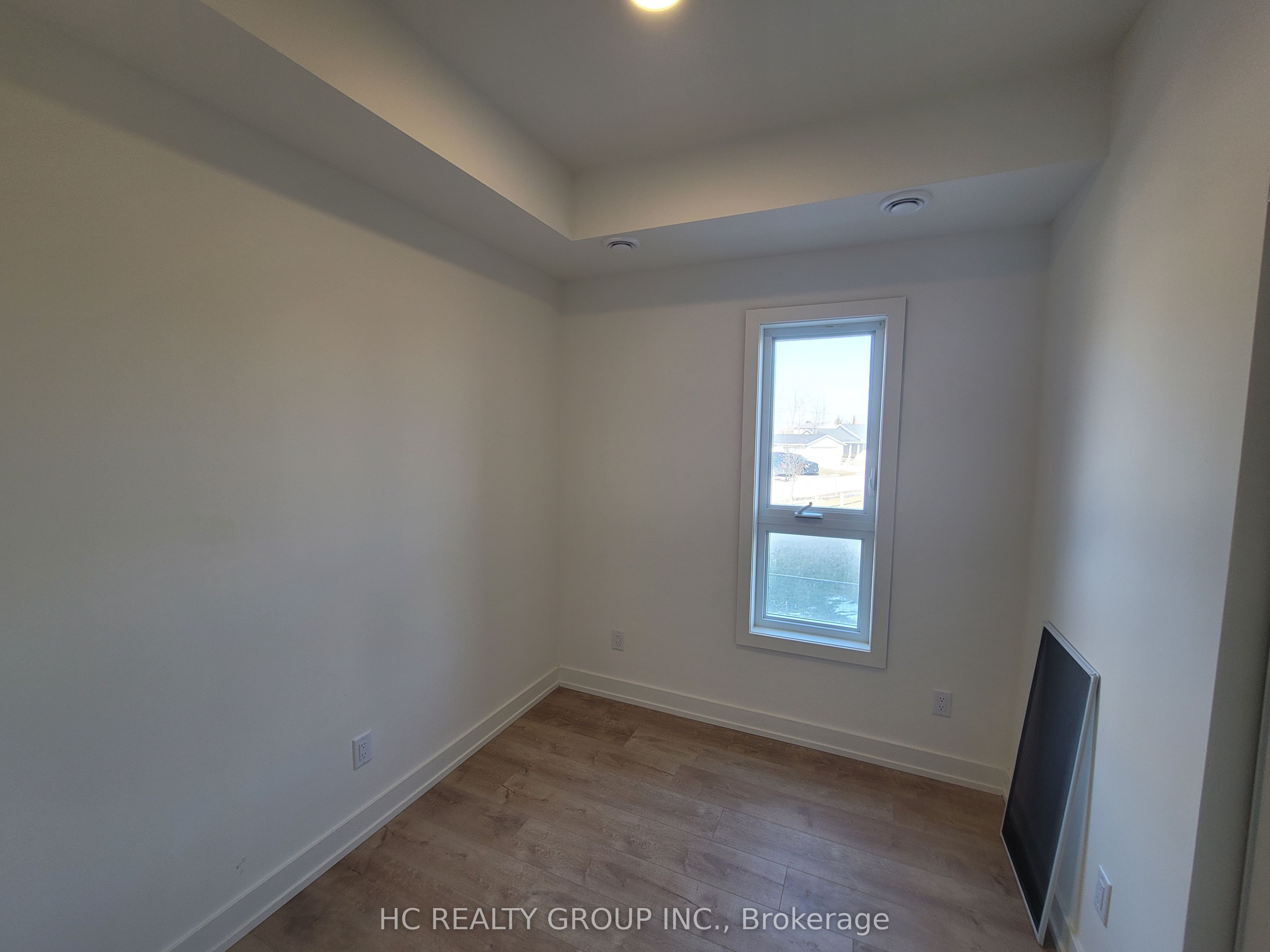 201A-16 Melbourne Avenue, St. Catharines, ON, L2P 0G5 photo 5