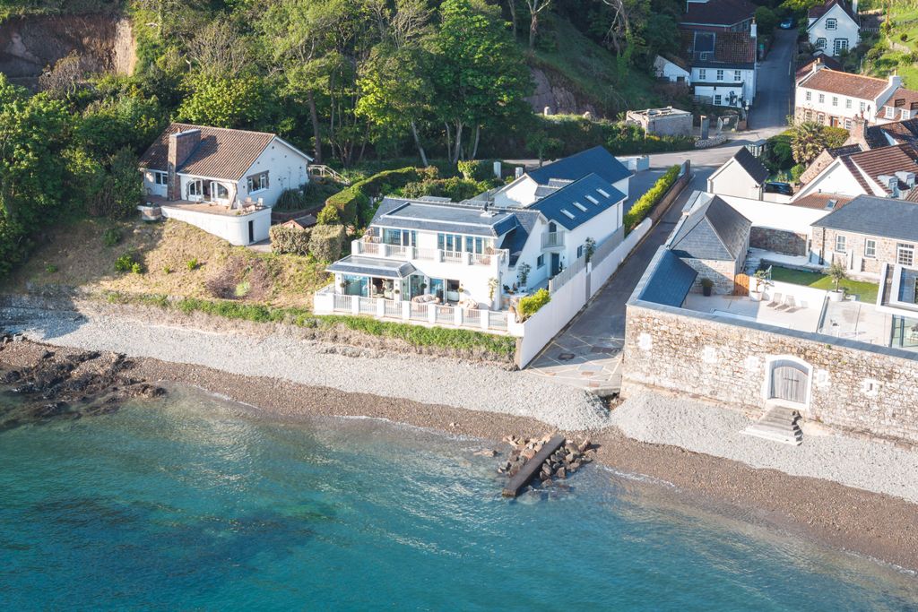 Additional image 2 of 5 bed detached house for saleLe Mont De Rozel, St. Martin, Jersey JE3