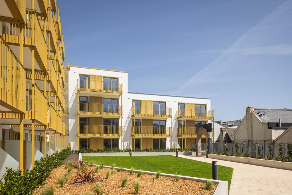 1 bed flat to rentBath Street, St. Helier, Jersey JE2