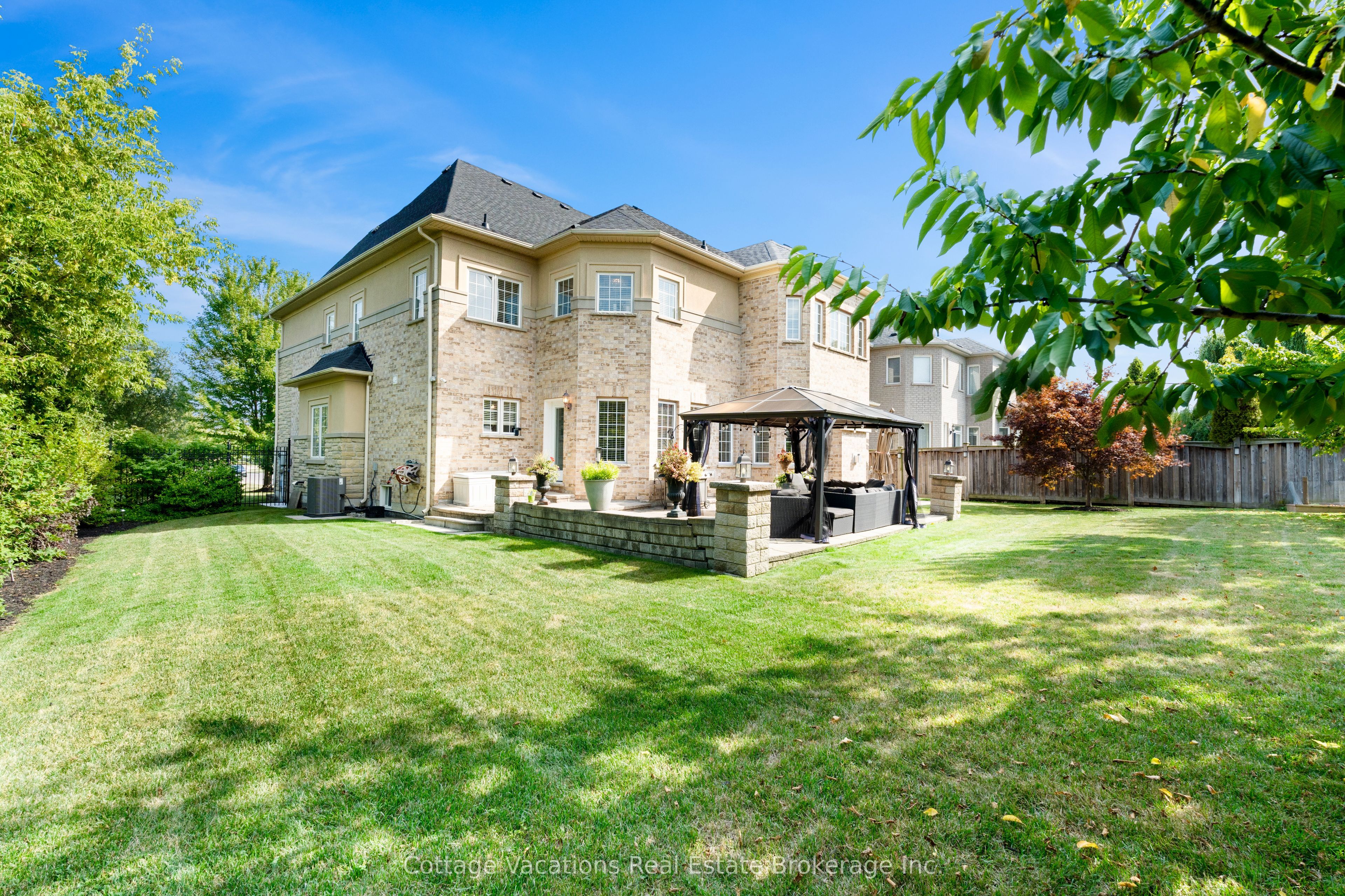 Additional image 2 of 26 Louvain Drive, Brampton, ON, L6P 1W6