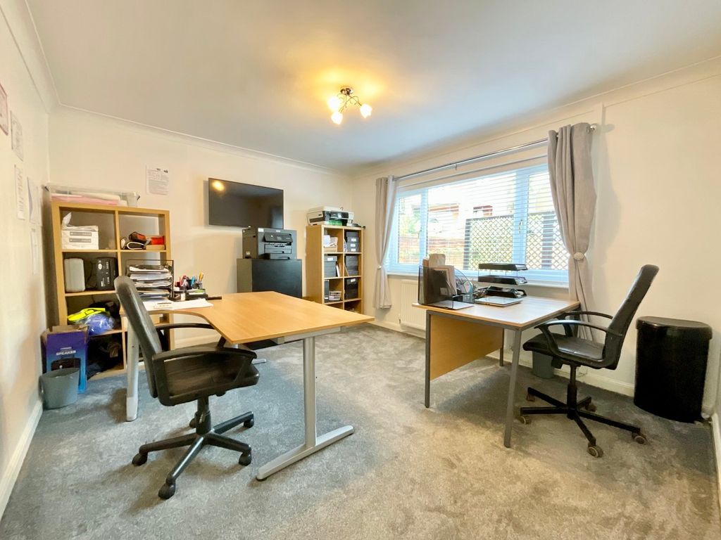 Additional image 8 of 5 bed detached house for saleBrooklea, Caerleon, Newport NP18