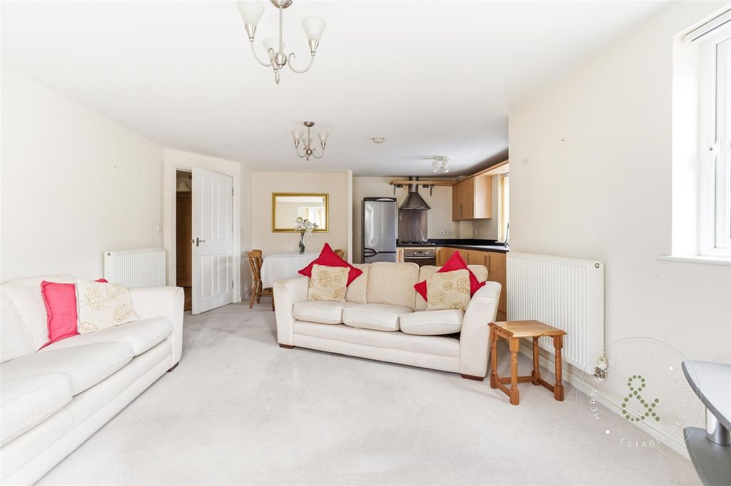 Additional image 9 of 1 bed flat for salePhoenix Way, Heath, Cardiff CF14
