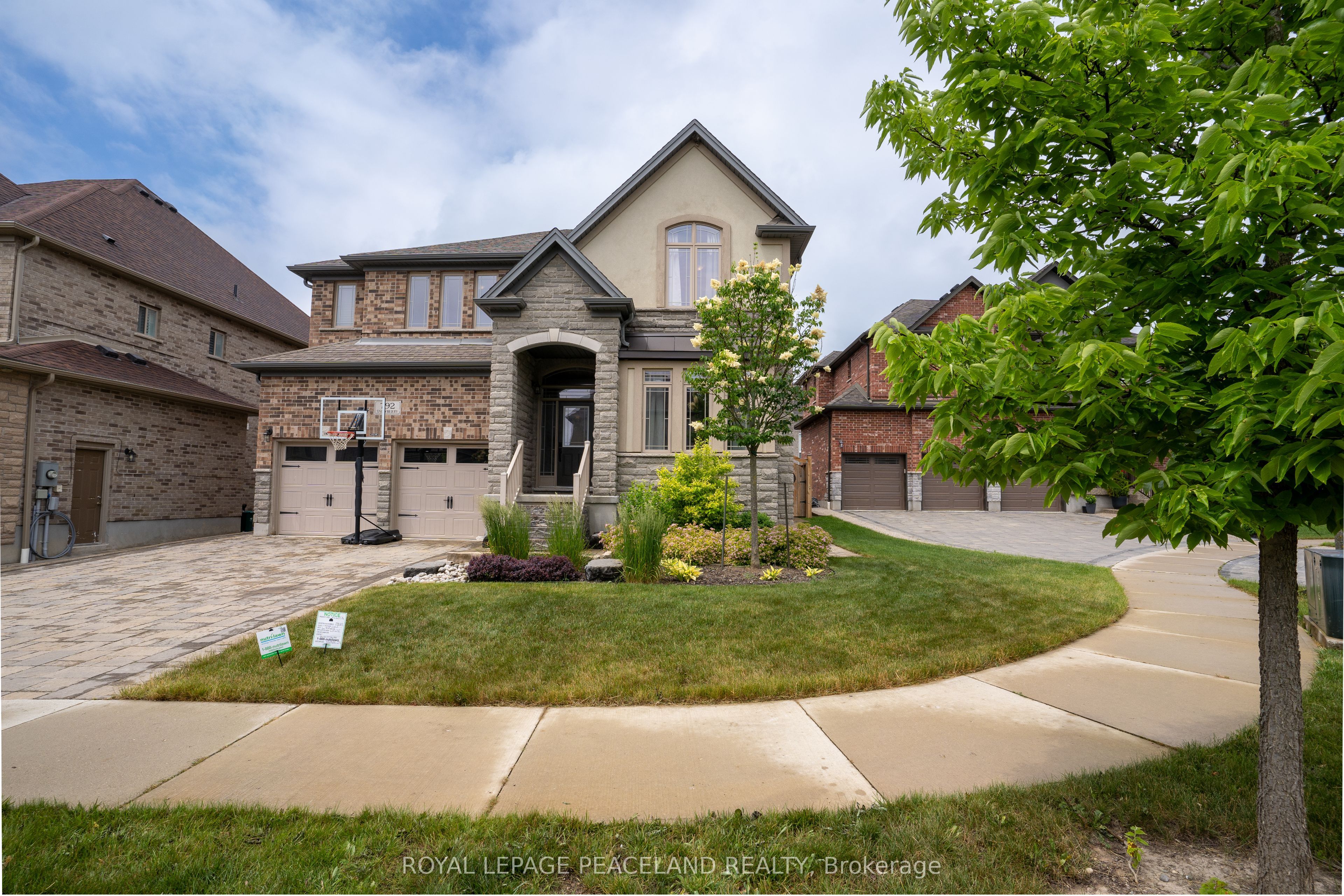 Additional image 2 of 792 Snowberry Court, Waterloo, ON, N2V 0E7