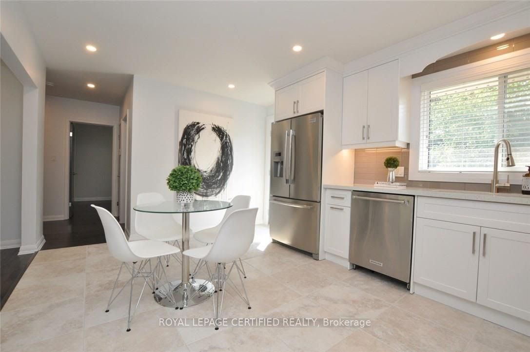Additional image 6 of upper level -102 Laurier Avenue, Hamilton, ON, L9C 3S4