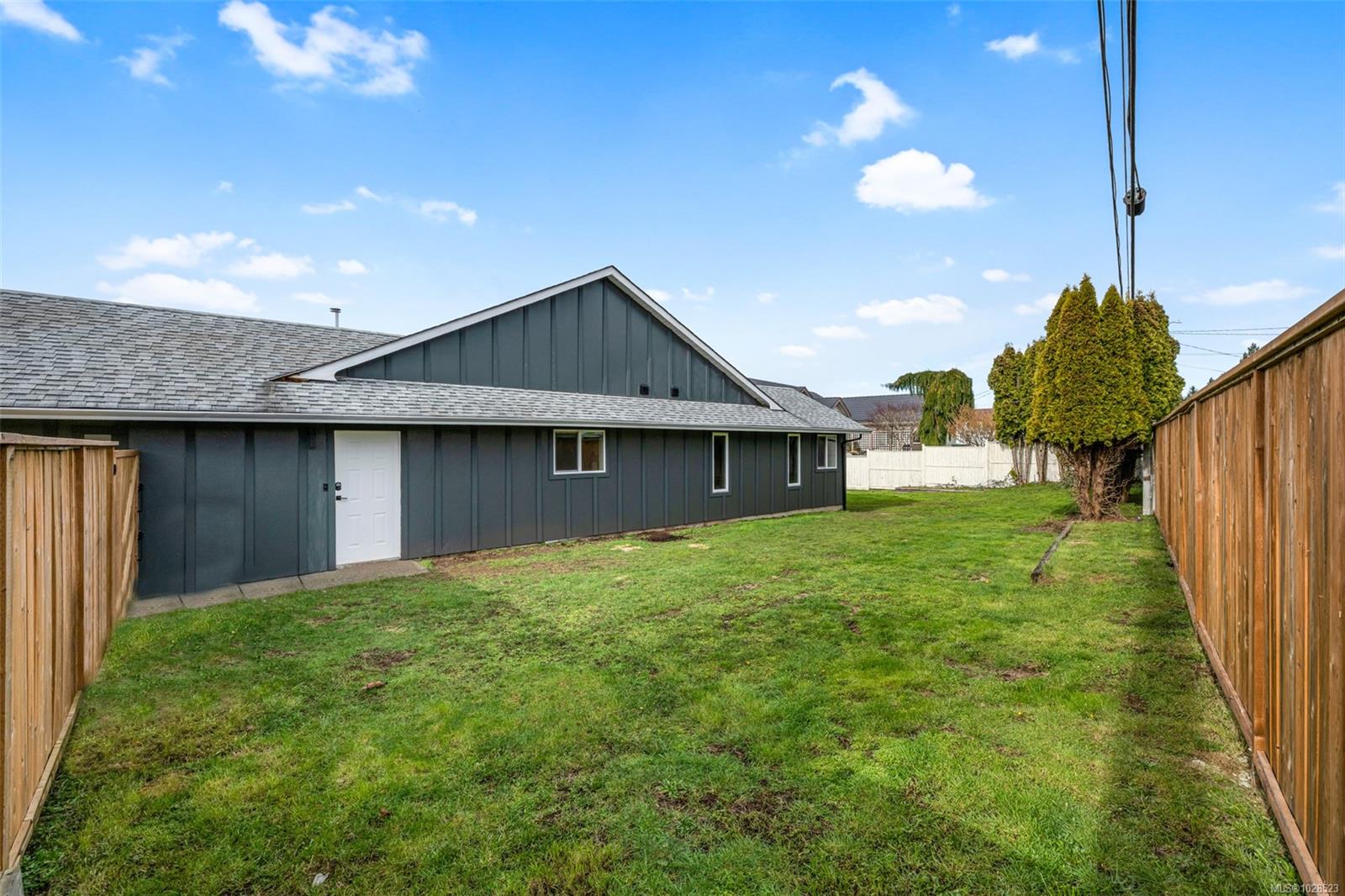 Additional image 3 of 1405 Malahat Drive, Courtenay, BC, V9N 8H3