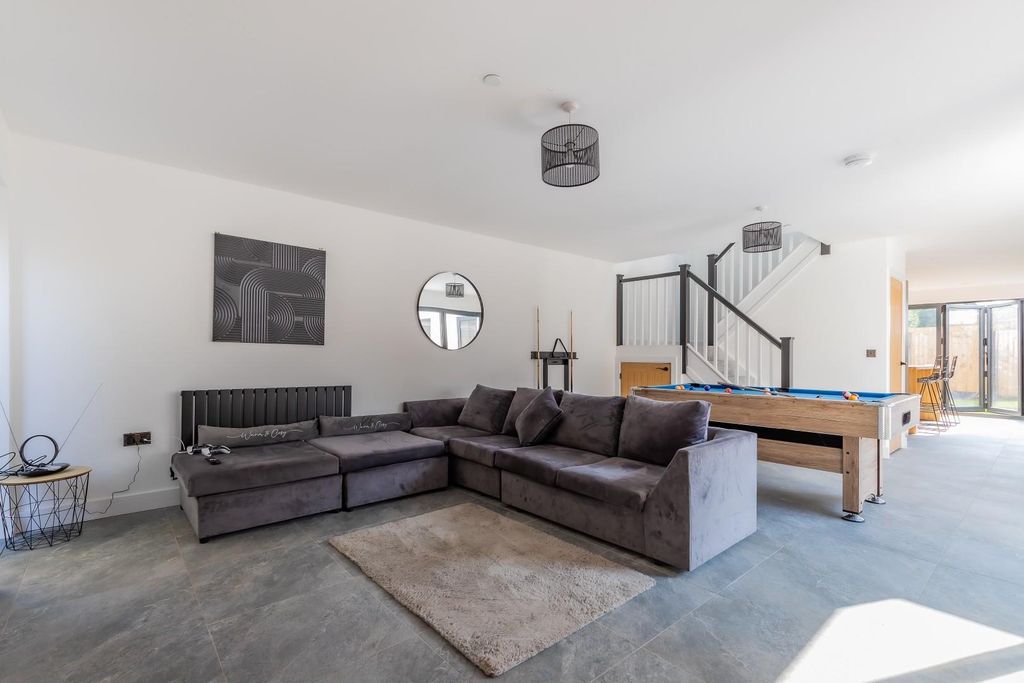 Additional image 14 of 4 bed detached bungalow for saleNewport Road, Rumney, Cardiff CF3