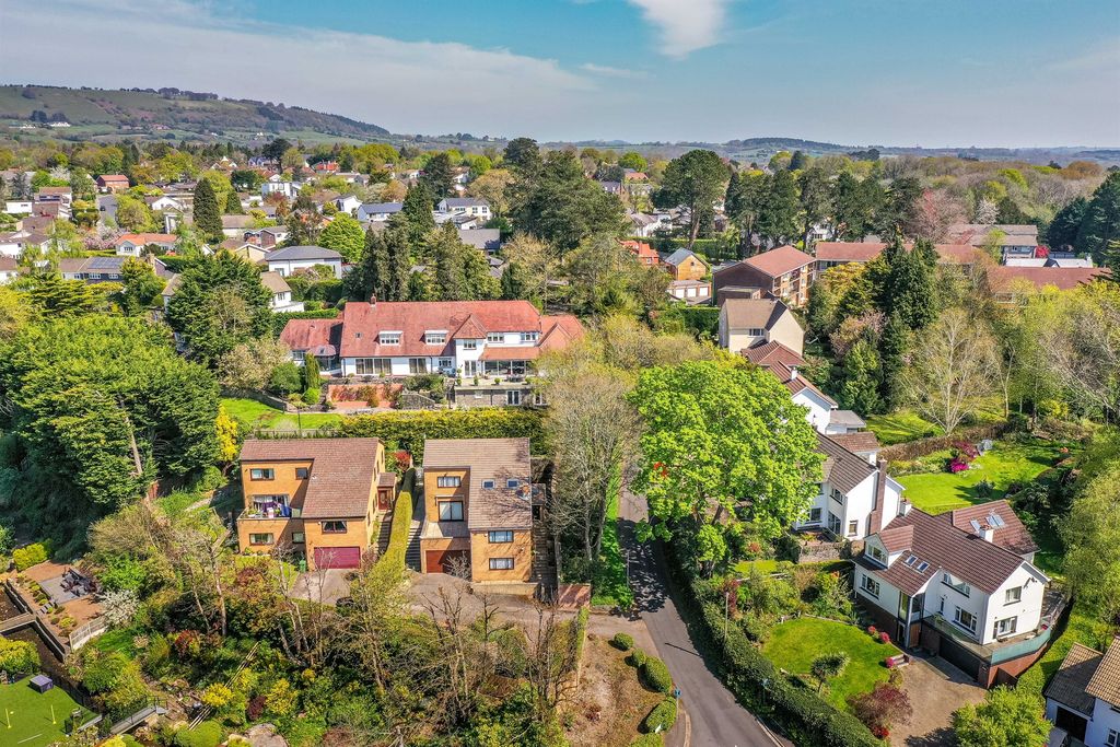 5 bed detached house for saleOld Mill Road, Lisvane, Cardiff CF14