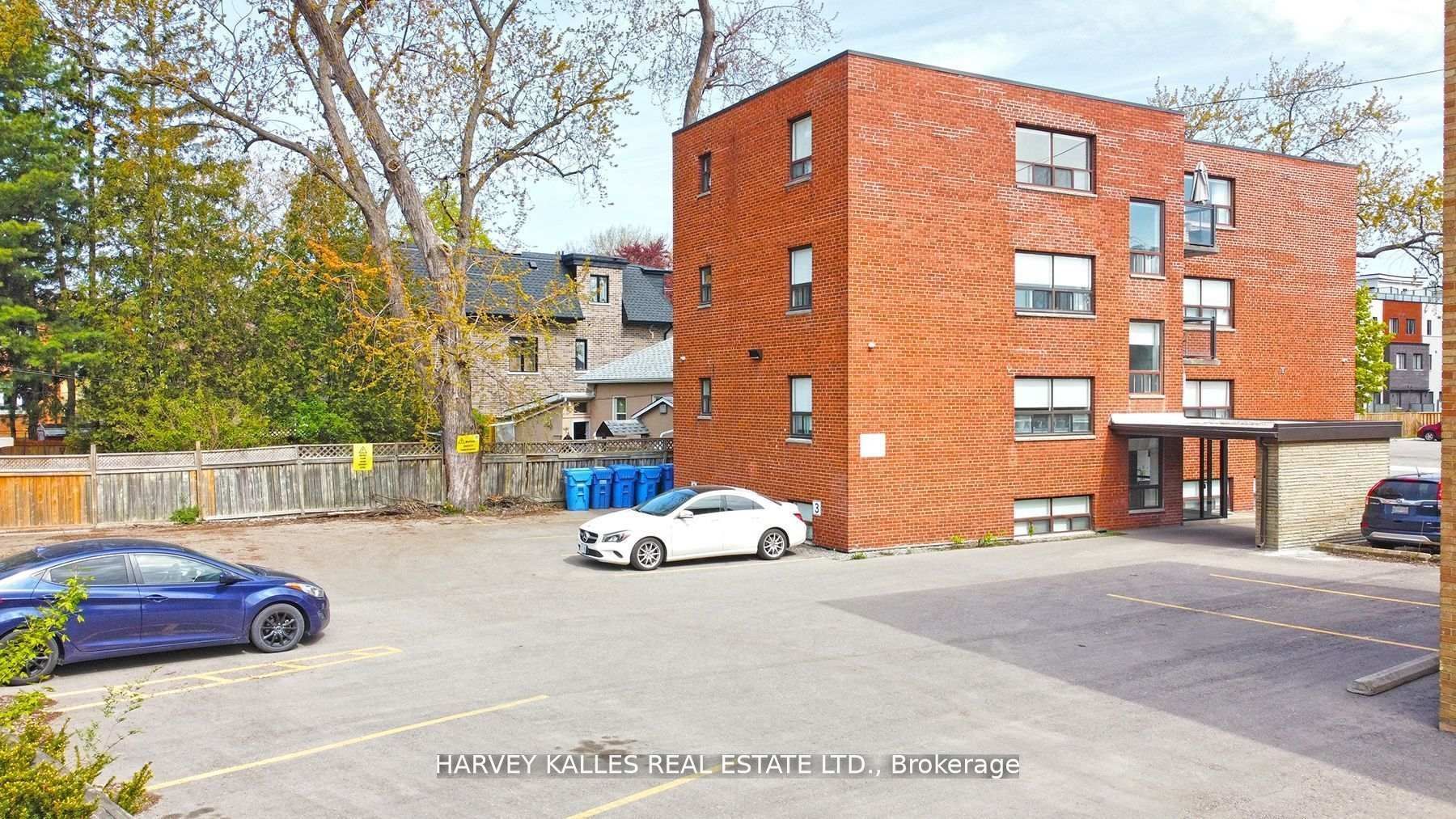 Additional image 2 of 6-4 Benson Avenue, Mississauga, ON, L5H 2P2