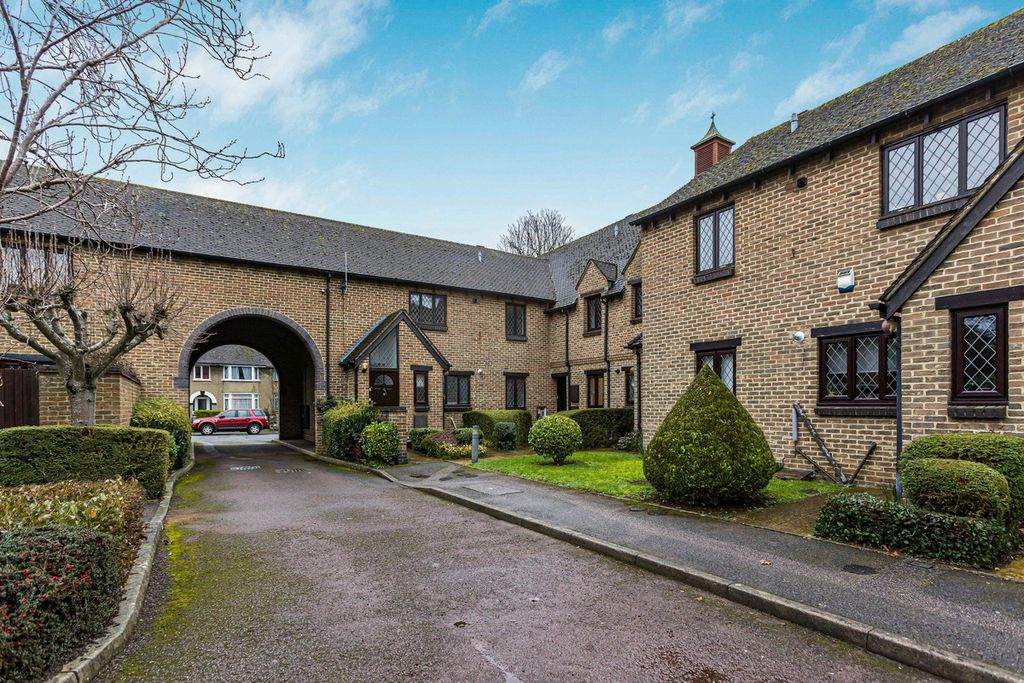 2 bed flat for saleHillsborough Road, Oxford OX4