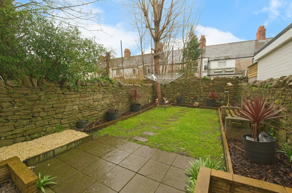 Additional image 13 of 6 bed terraced house for saleClaude Road, Caerdydd, Claude Road, Cardiff CF24
