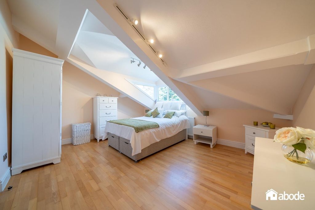 Additional image 21 of 4 bed flat for saleGreen Lane, Mossley Hill, Liverpool L18