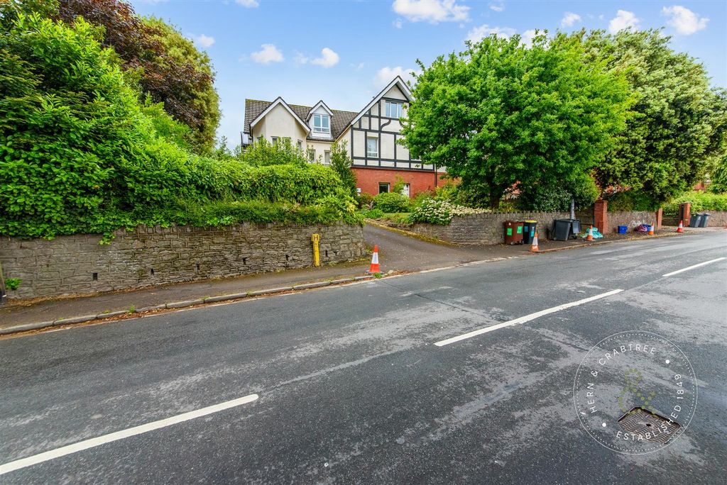 Additional image 36 of 3 bed flat for saleSilverton, Fairwater Road, Llandaff, Cardiff CF5