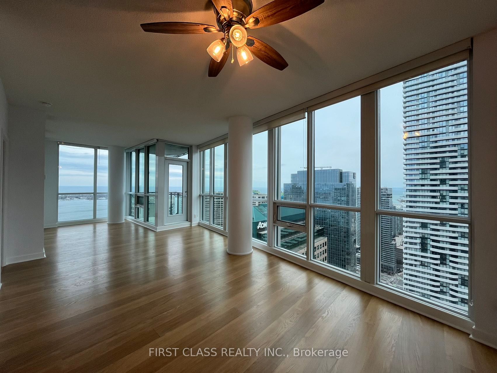 4112-33 Bay Street, Toronto, ON, M5J 2Z3