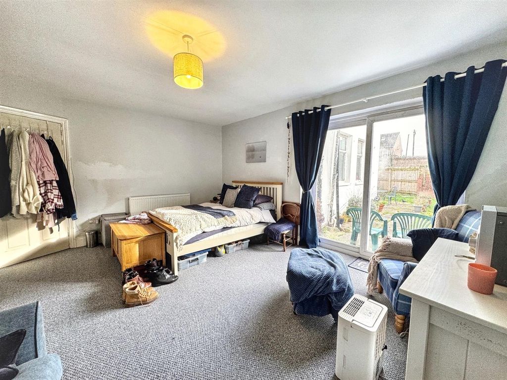 Additional image 6 of 1 bed flat for salePreston Avenue, Newport NP20