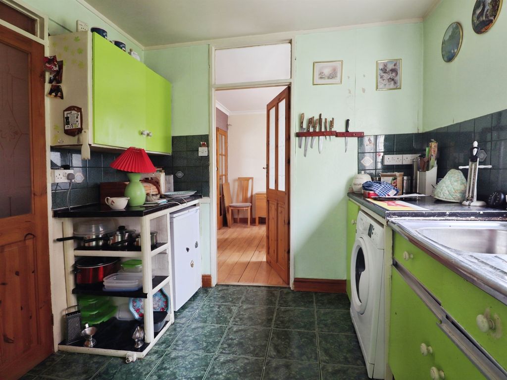 Additional image 9 of 3 bed semi-detached house for saleCaerau Park Crescent, Cardiff CF5