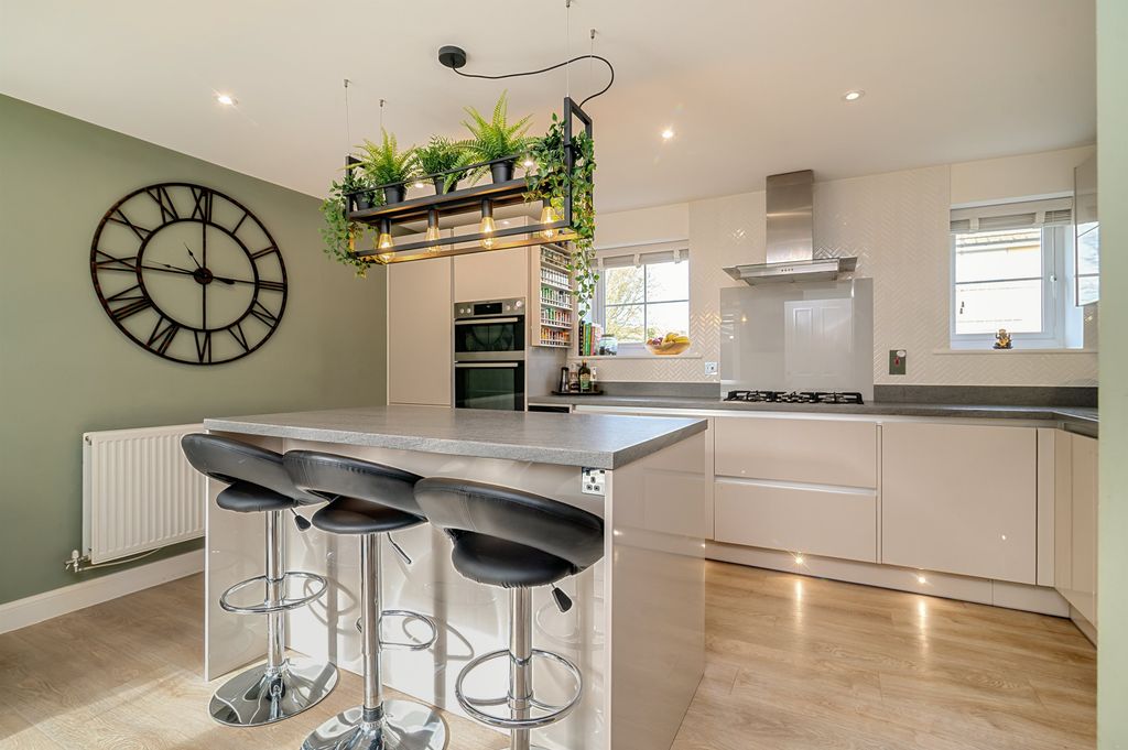 Additional image 7 of 4 bed detached house for saleJames Prosser Way, Llantarnam, Cwmbran, Torfaen NP44