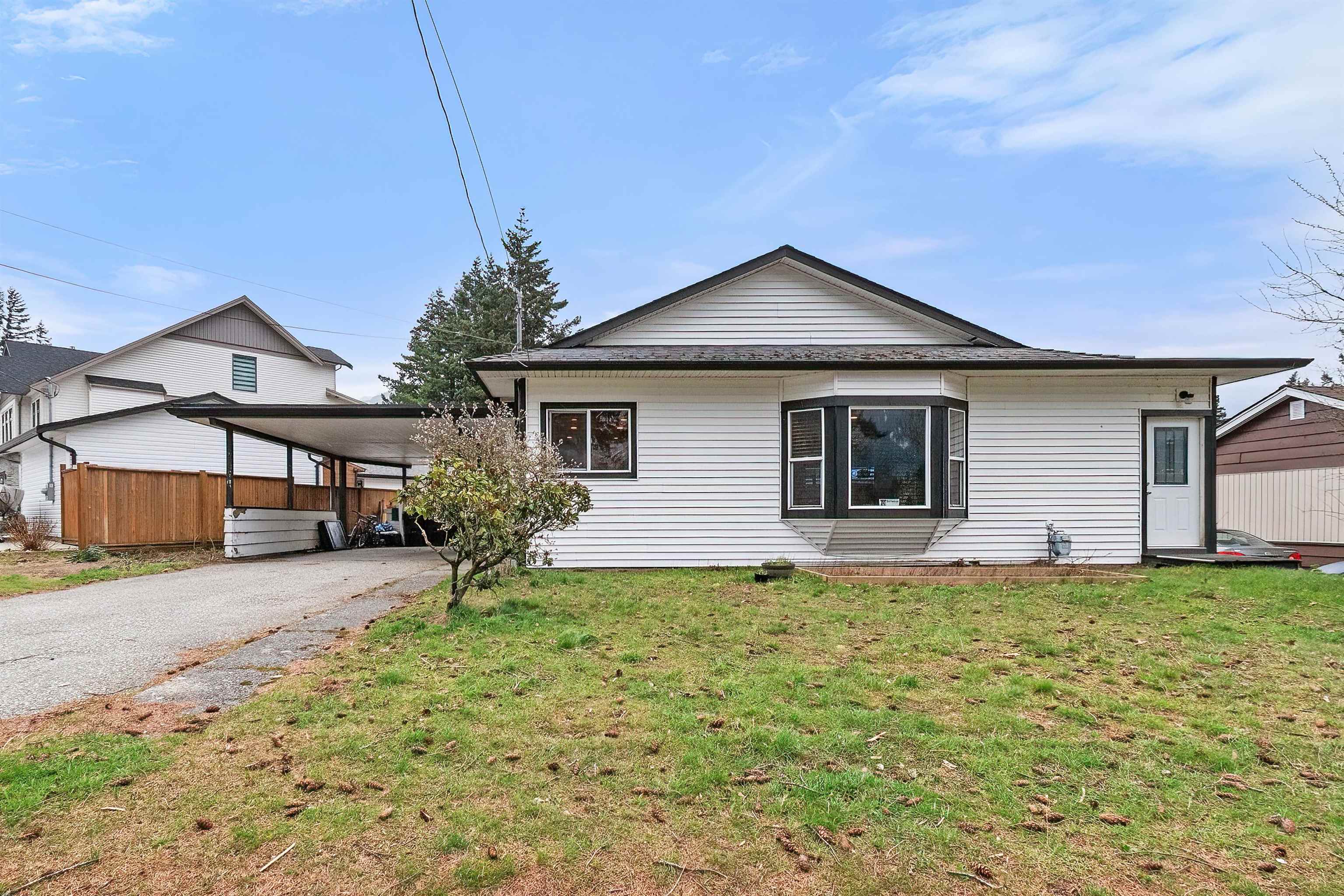 439 5th Avenue, Hope, BC, V0X 1L0
