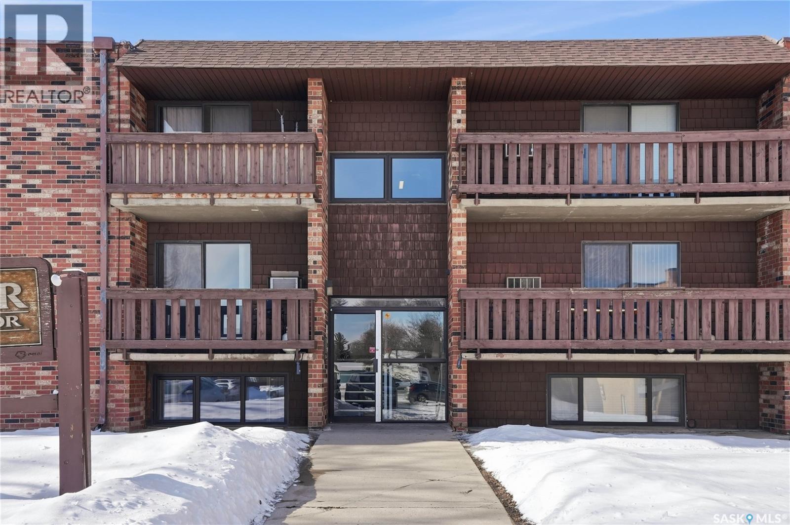 108-143 St Lawrence Court, Saskatoon, SK, S7K4H3
