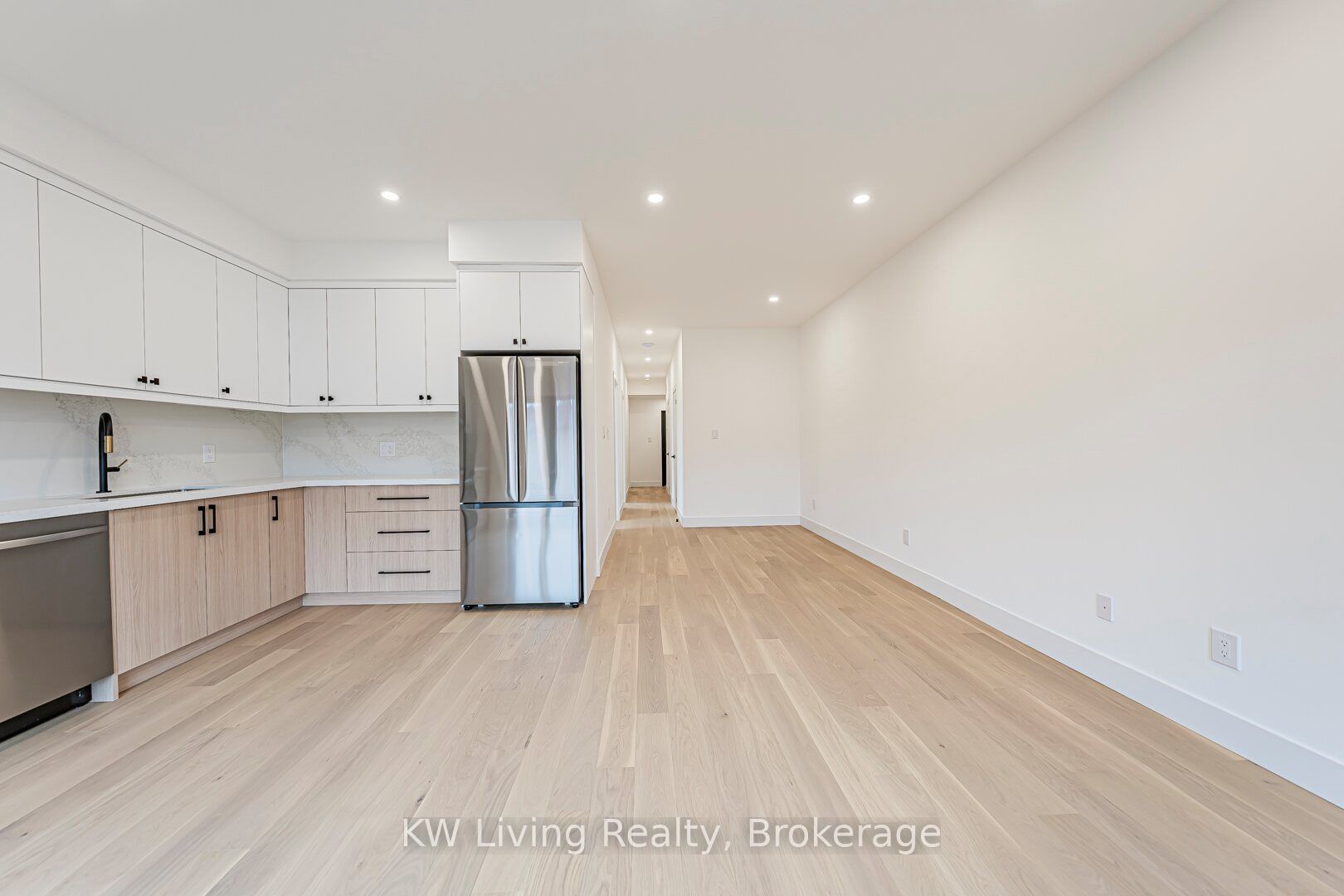 Additional image 5 of 14 Holmesdale Road, Toronto, ON, M6E 1Y1