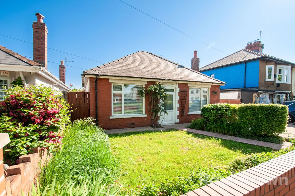 3 bed bungalow for saleManor Way, Cardiff CF14