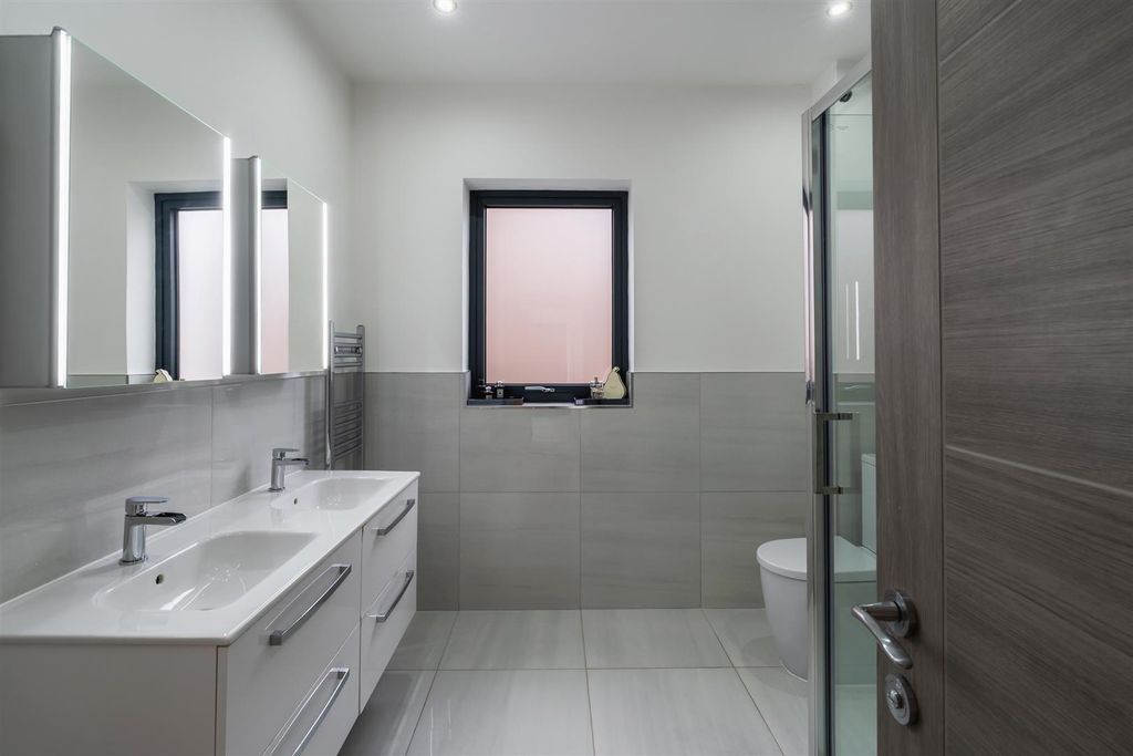 Additional image 35 of 6 bed detached house for saleCortworth Road, Sheffield S11