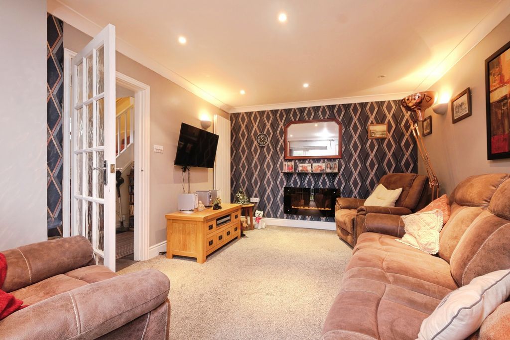 Additional image 3 of 4 bed detached house for saleKeats Road, Caldicot NP26