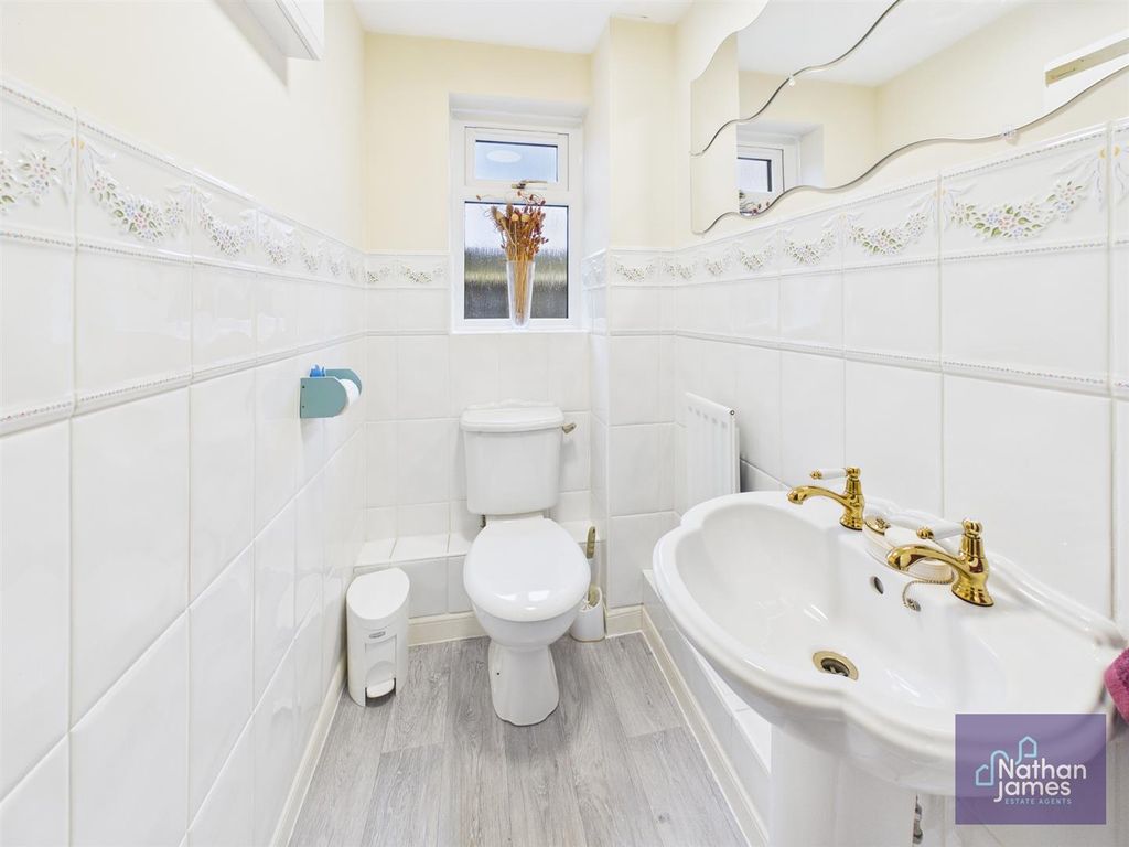 Additional image 8 of 4 bed property for saleChestnut Drive, Rogiet, Caldicot NP26