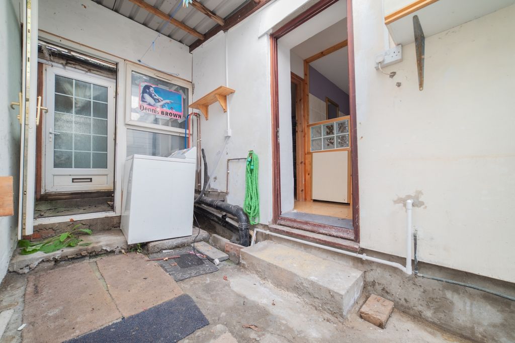 Additional image 12 of 1 bed flat for salePenarth Road, Grangetown CF11