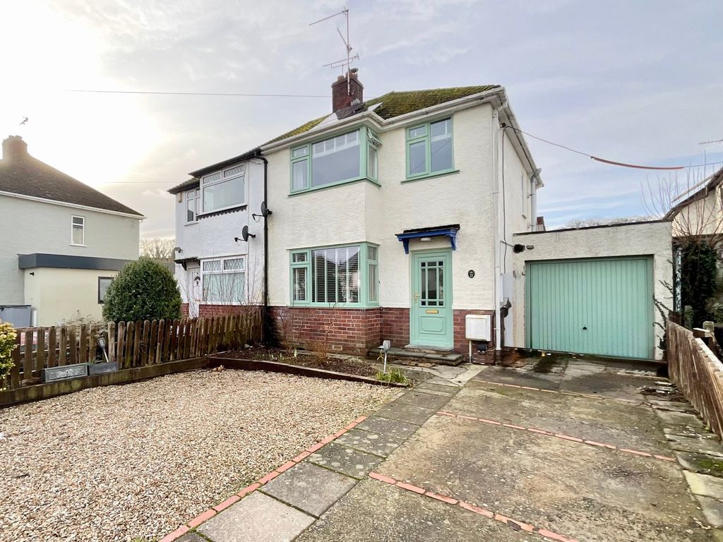 3 bed semi-detached house for saleMill Street, Usk NP15
