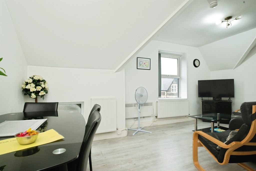 Additional image 12 of 2 bed flat for saleConnaught Road, Roath, Cardiff CF24