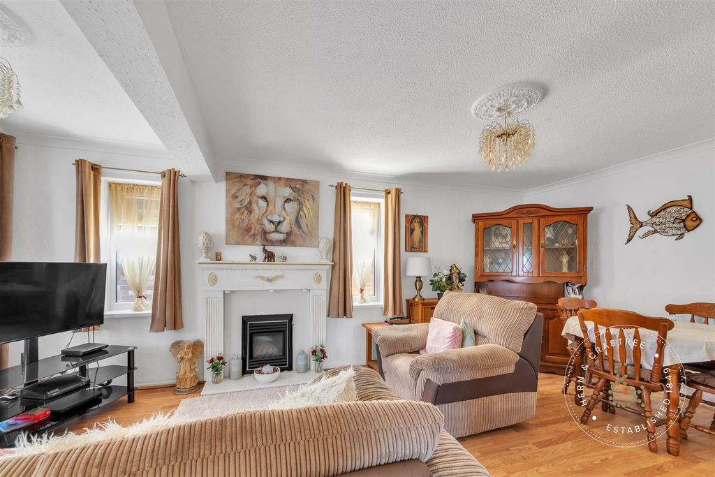 Additional image 4 of 2 bed detached bungalow for saleSilver Birch Close, Whitchurch, Cardiff CF14