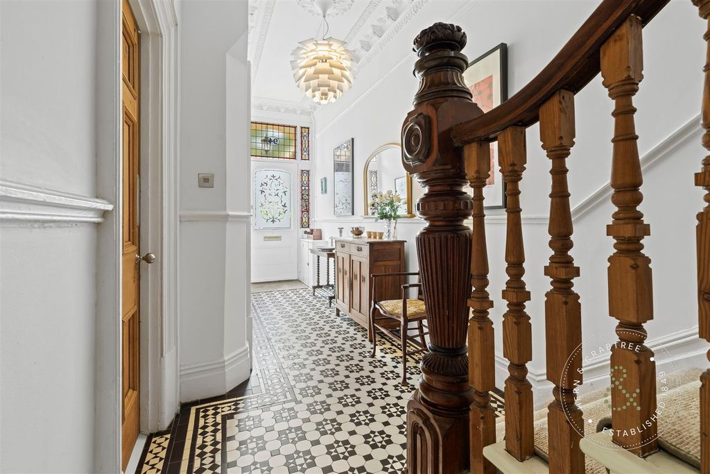 Additional image 7 of 4 bed town house for saleCathedral Road, Pontcanna, Cardiff CF11