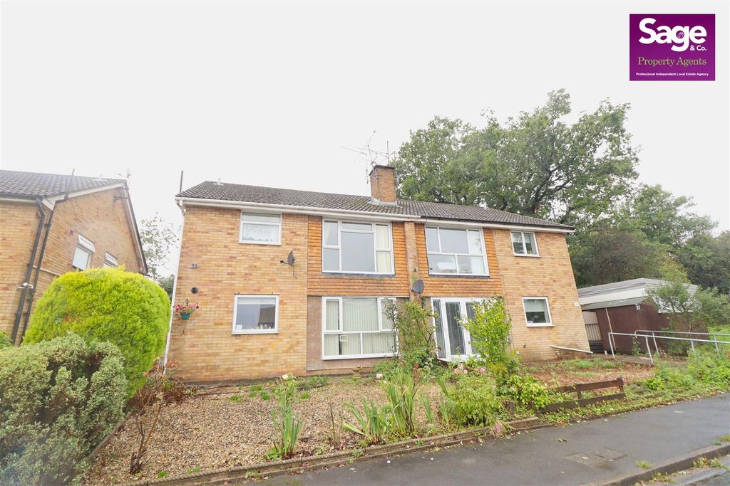 2 bed flat for saleAspen Way, Newport NP20