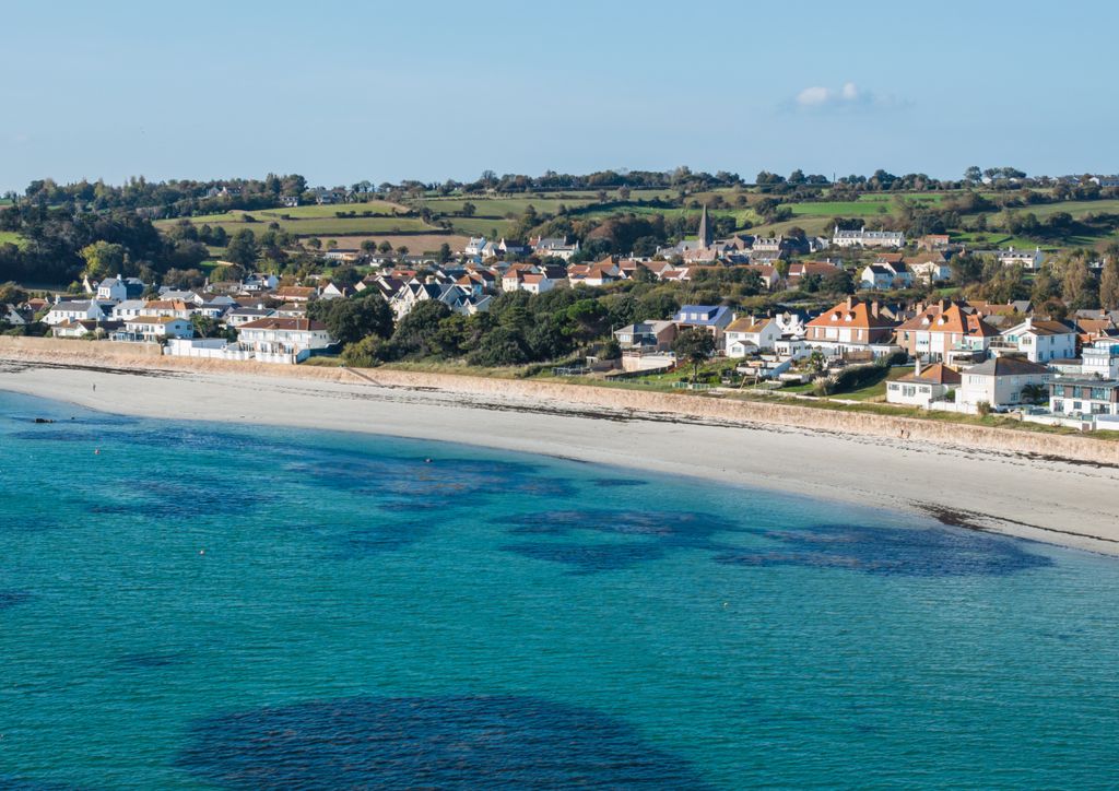 Additional image 3 of 5 bed detached house for saleLa Grande Route De La Côte, St. Clement, Jersey JE2