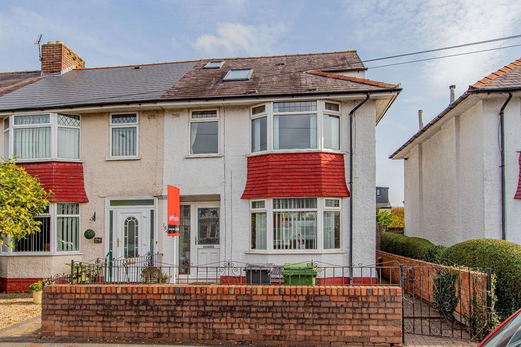 4 bed end terrace house for saleCaerphilly Road, Heath CF14