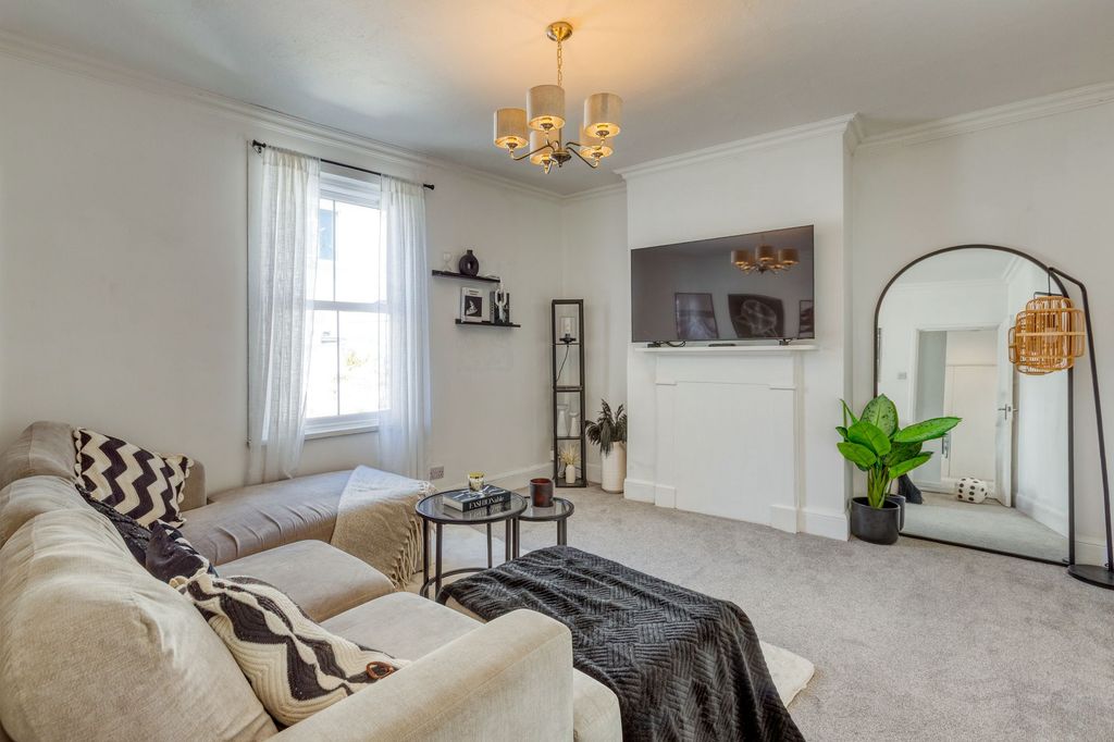 Additional image 2 of 2 bed flat for sale2B, 75 New Street, St Helier JE2