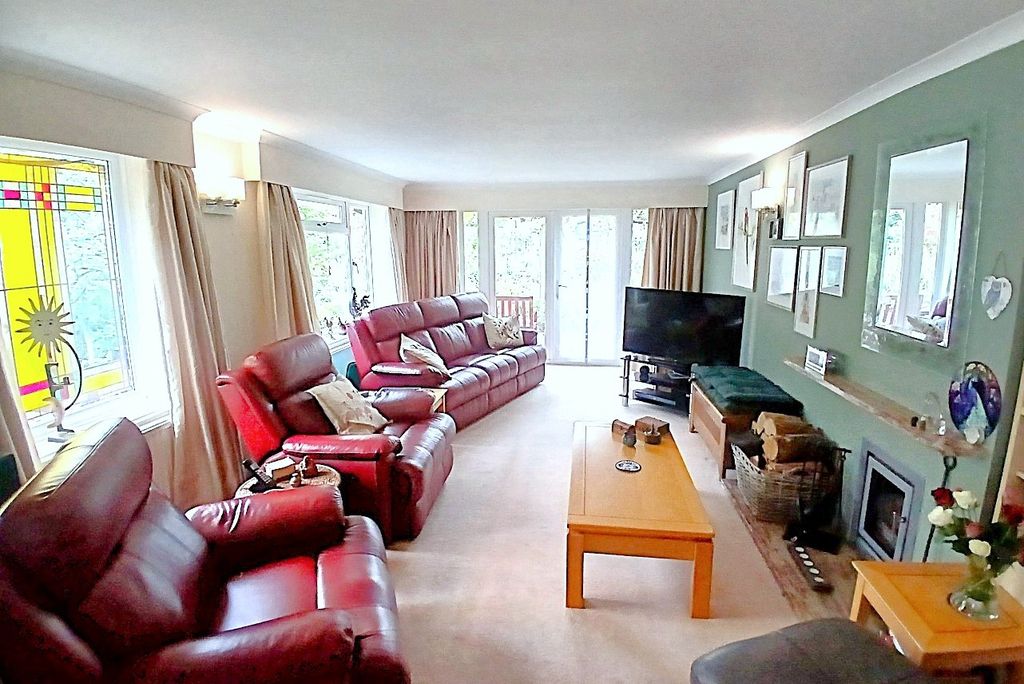Additional image 3 of 4 bed bungalow for saleMiddle Lane, Cherhill SN11