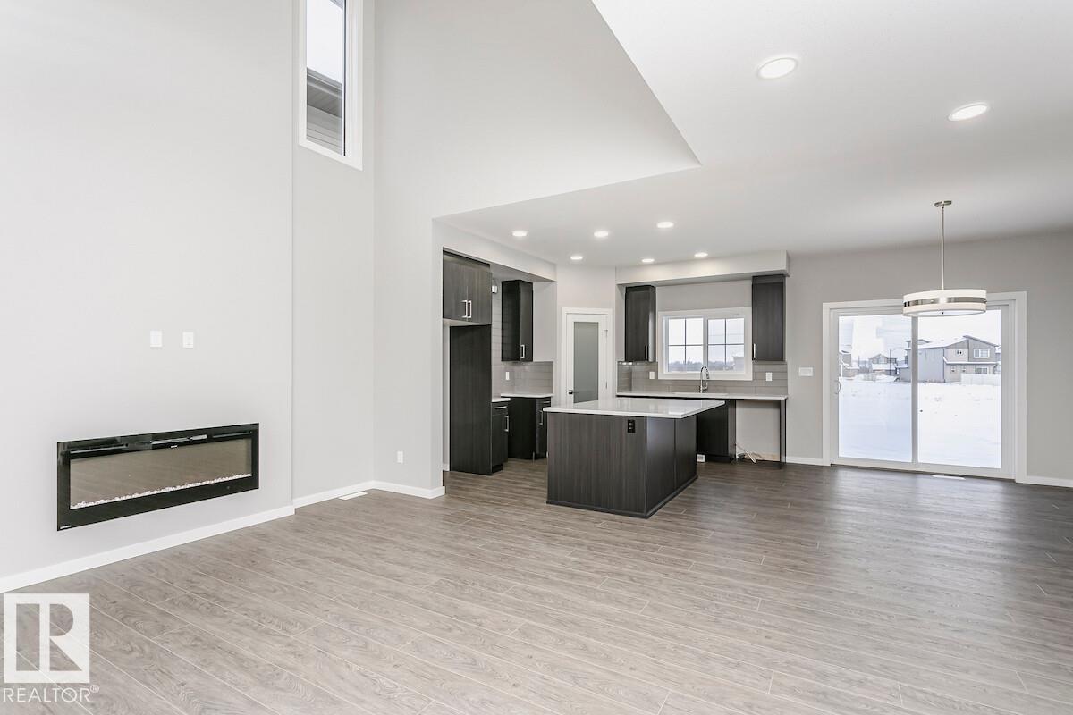 Additional image 3 of 324 173 Avenue NW, Edmonton, AB, T5Y4G6